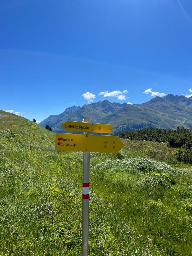 Hotel Montana St. Anton am Arlberg Zewnętrze zdjęcie